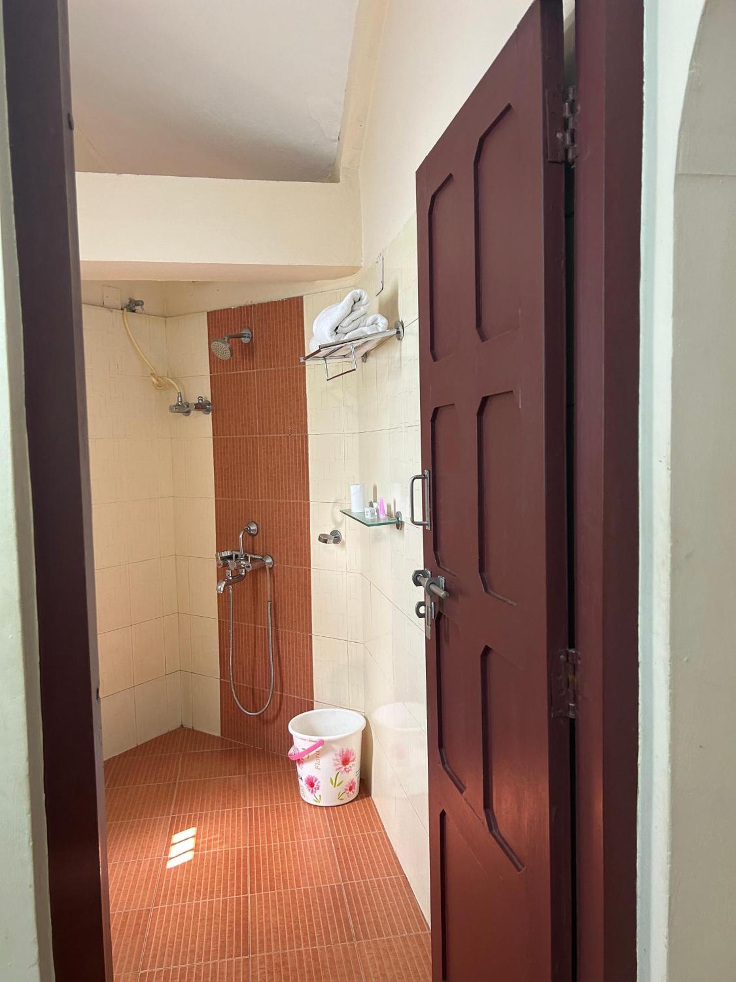 Kappad Beach Resort Chemancheri Exterior photo