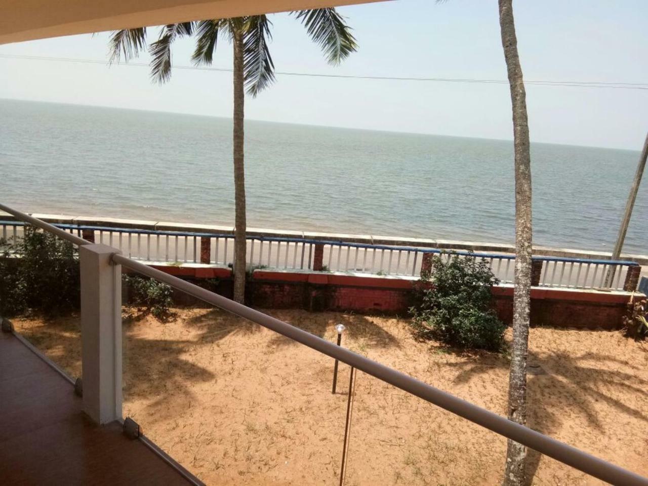 Kappad Beach Resort Chemancheri Exterior photo