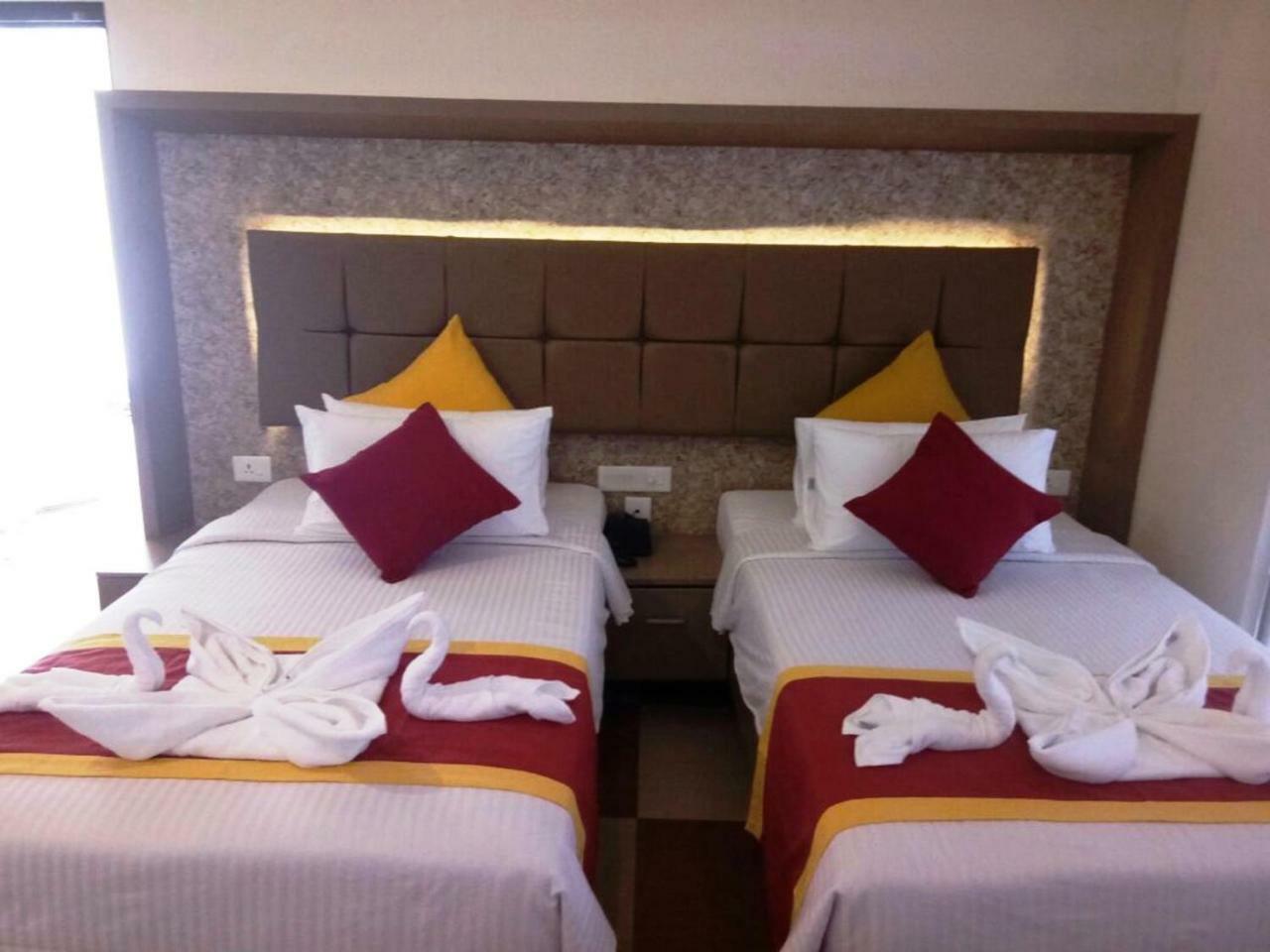 Kappad Beach Resort Chemancheri Exterior photo